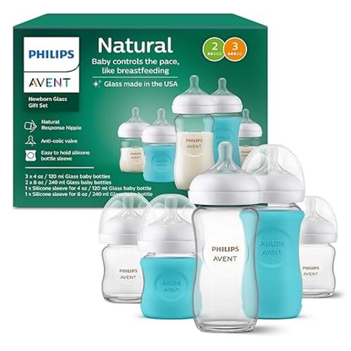 Philips Avent Glass Natural Bottle with Natural Response Nipple, Baby Gift Set, SCD858/01