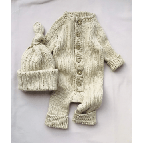 Organic Cotton Knitted Baby Jumpsuit with Hat: Newborn Outfit