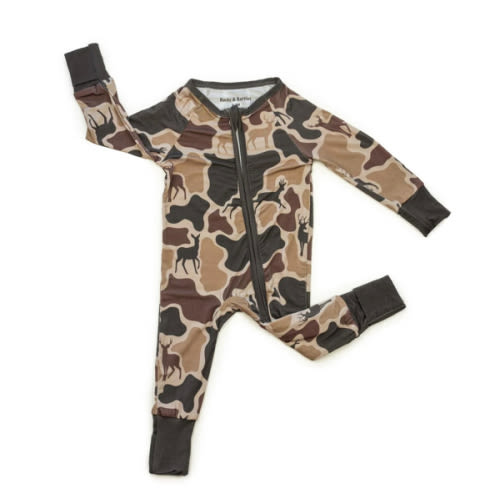 Deer Camo Zippy – Bow Crew Apparel - Bow Hunting Lifestyle Apparel
