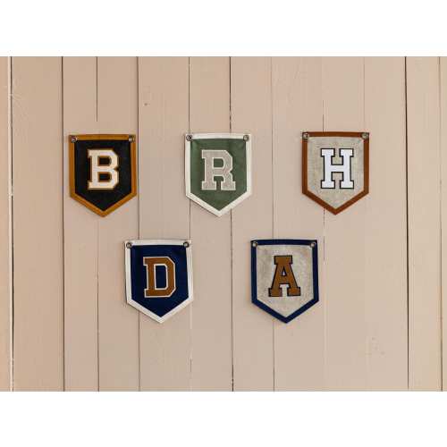 Personalized initials - Kids wall decor, Initial Sign, Custom Vintage Initial, Name pennant, Felt Flag, Baby Shower Decor, Nursery decor
