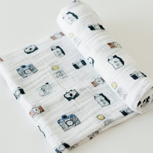 Muslin Swaddle, Camera - Spearmint Ventures, LLC