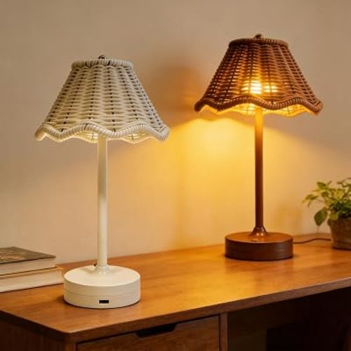 Rattan Table Lamp - Vintage Rechargeable LED Lamp, Touch Dimmable with Scalloped Woven Shade for Bedroom