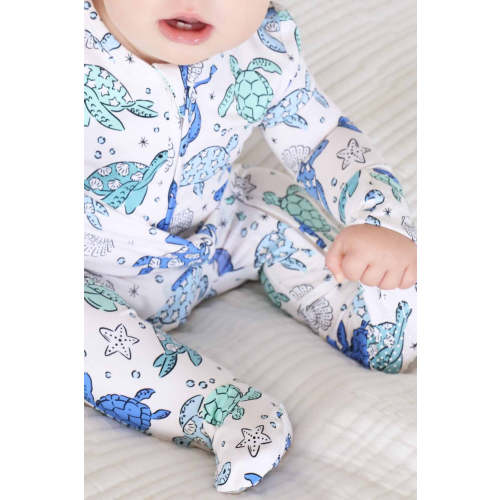 Sea Turtle Splash Zipper Footie