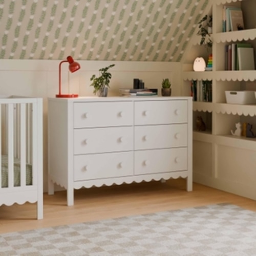 daVinci Sammy Scallop 6-Drawer Dresser