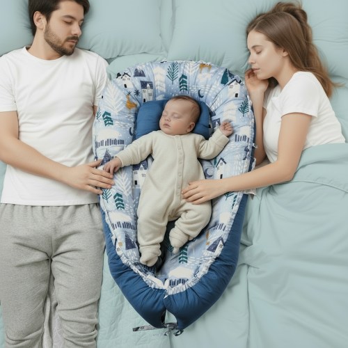 SnugglePod™ Co-Sleeping Nest with Pillow