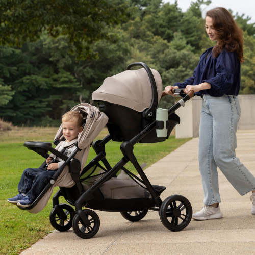 Pivot Xpand NXT Travel System featuring LiteMax NXT Infant Car Seat