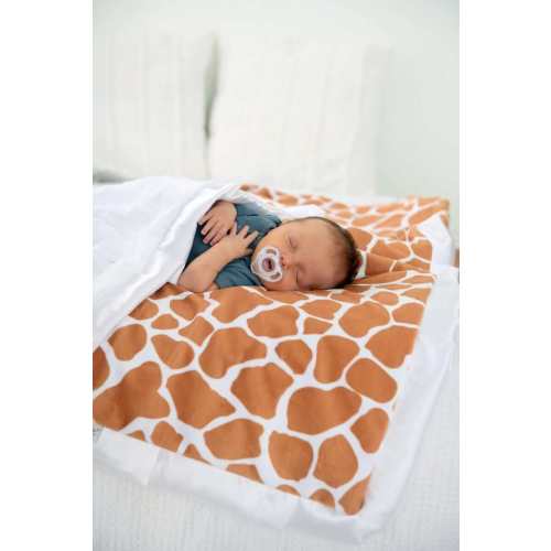Giraffe Plush Blanket