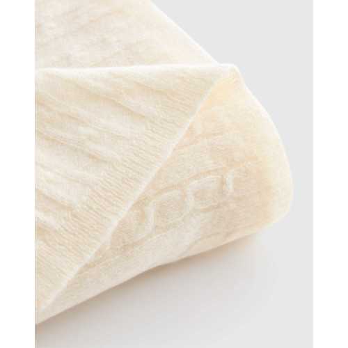 Luxe Cable Knit Cashmere Baby Blanket in Ivory