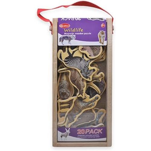 20 Wild Animals Fridge Magnets in a Wooden Case