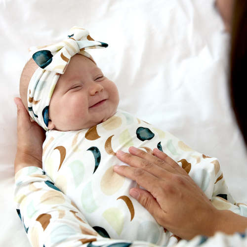 Luna Neutral Swaddle & Luxe Bow Headband Set- Little Sleepies