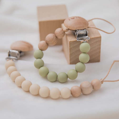 Eco-Friendly Paci Clip