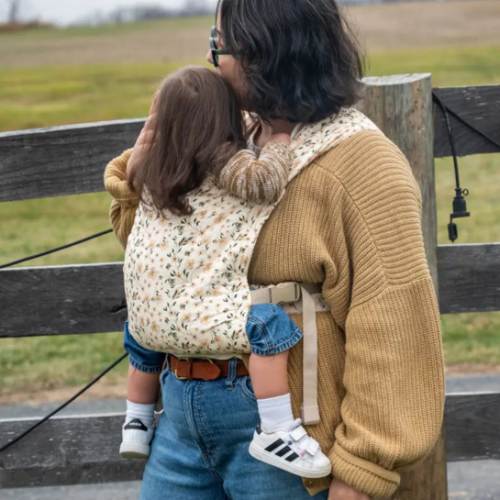 Flor Baby Carrier | Ergonomic Soft Structured Carrier