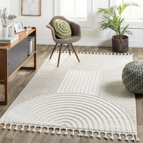Aine Geometric Indoor Rug