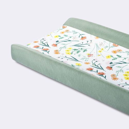 Wipeable Changing Pad Cover - Garden Floral - Cloud Island™