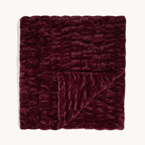 Burgundy Faux Fur Throw Blanket | Lola Blankets