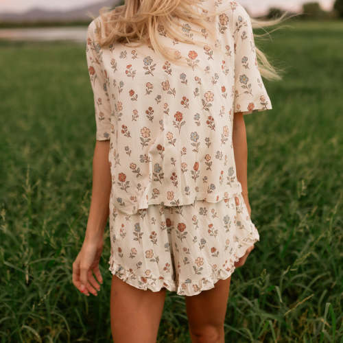 Women's Ruffle Short Set in Floral