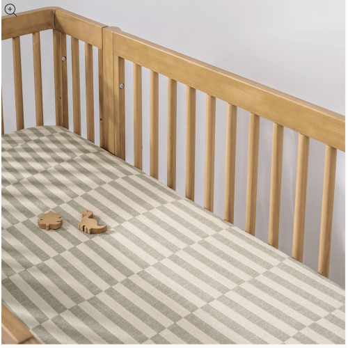 Crib Sheet in GOTS Certified Organic Muslin Cotton