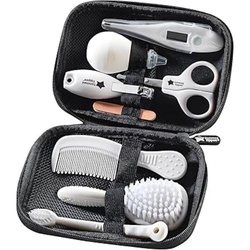 Tommee Tippee Closer to Nature Healthcare & Grooming Kit