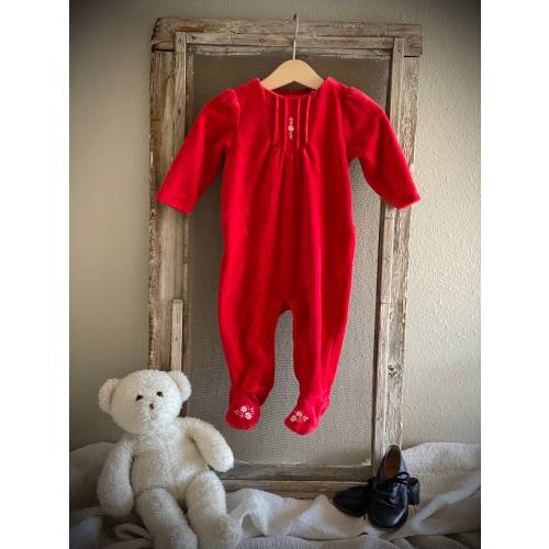 Vintage Baby Girl Outfit, Old Farm Outfit, Infant Outfit, Old Infant Clothes, Vintage Baby Onesie, Little Girl Outfit, Red Baby Outfit