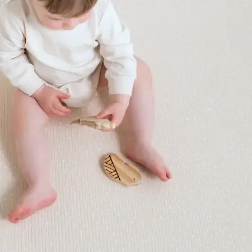 Speckled Play Mat - Cloud – Munchkin & Bear