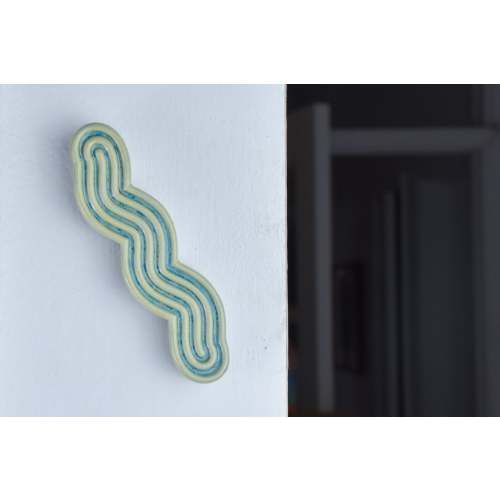 Squizuzah Mezuzah, Blue and White