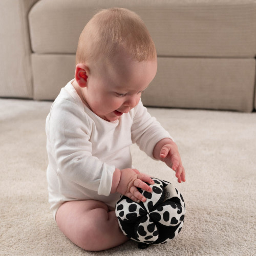 Etta Loves Sensory Grasp Ball