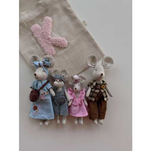 Scandinavian Mouse Dolls – Handmade Woodland Family