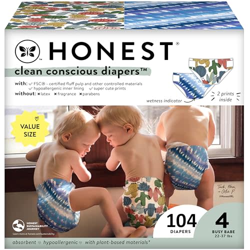 The Honest Company Clean Conscious Diapers for Sensitive Skin | Hypoallergenic, Fragrance Free | Gender Neutral Prints | Super Club Box, Size 4 (22-37 lbs), 104 Count