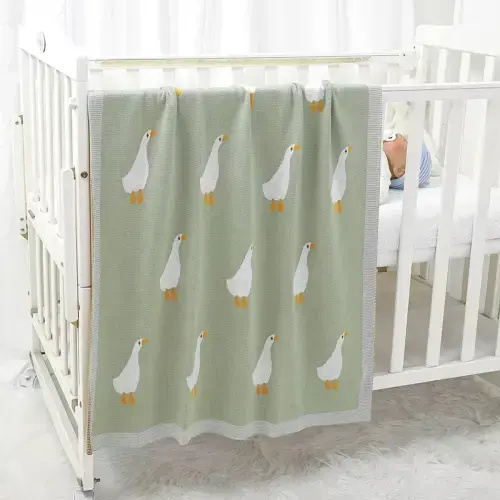 Goose Knitted Blanket