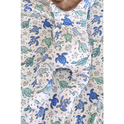 Sea Turtle Splash Zipper Footie