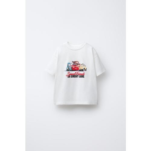 CARS LIGHTNING MCQUEEN AND FRIENDS © DISNEY T-SHIRT - White | ZARA United States