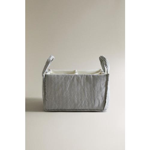 STRIPED BABY CLOTHES ORGANIZER WITH HANDLE