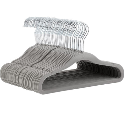 Amazon.com: Amazon Basics Kids Velvet, Non-Slip Clothes Hangers (baby/toddler), 11.6 inches (for baby clothes), Pack of 30, Gray