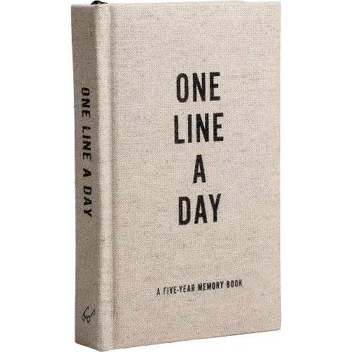Canvas One Line a Day: A Five-Year Memory Book (Yearly Memory Journal and Diary, Natural Canvas Cover)