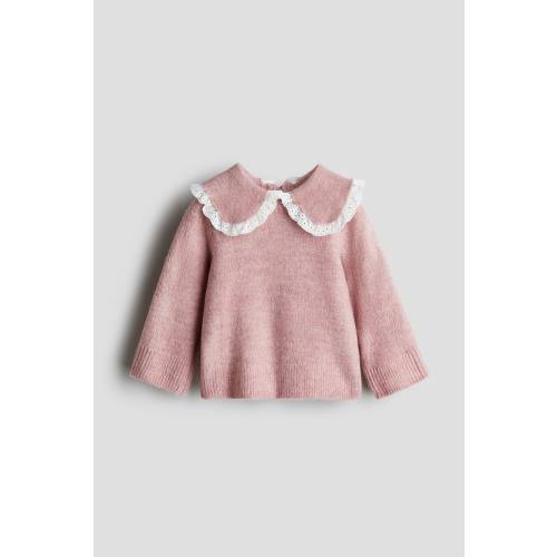 SWEATER WITH PETER PAN COLLAR