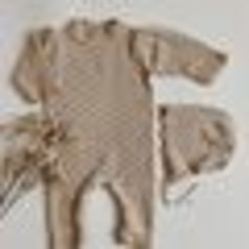 Aleah Knit Set with Bonnet