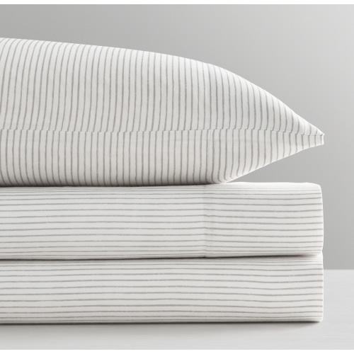 Painted Stripe Ultra-Fine Organic Crib Fitted Sheet | RH Baby & Child
