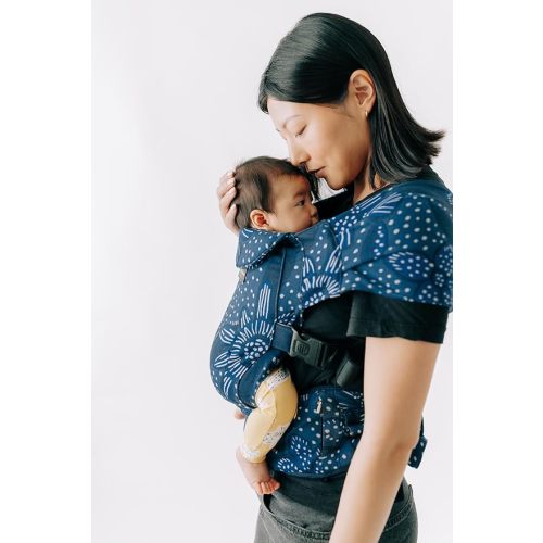 Tushbaby Pearl Wrap Baby Carrier for Newborns 8–20 lbs, Hands-Free Ergonomic Infant Carrier with Storage, Bottle & Wipe Holder, Adjustable Soft Fabric, Flowers