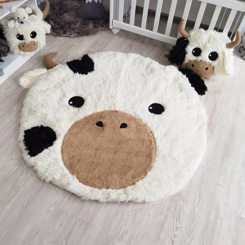 Highland Cow Nursery Rug: Plush Farmhouse Decor
