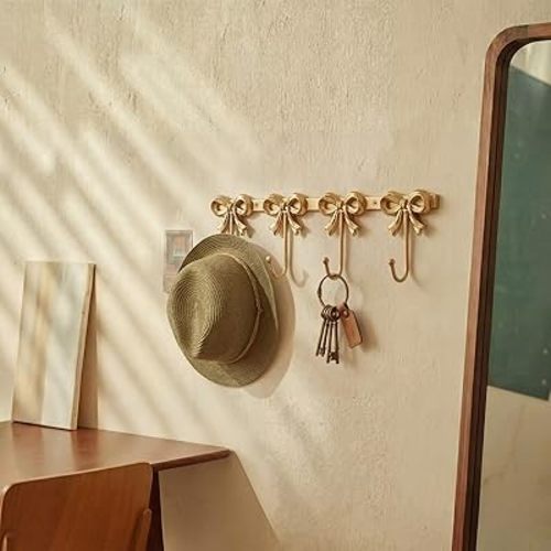 2 Pack Gold Bow Hooks