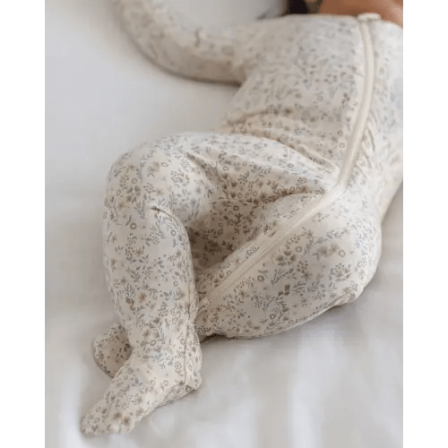 Quincy Mae Bamboo Zip Footie Bloom | Size NB (Newborn)