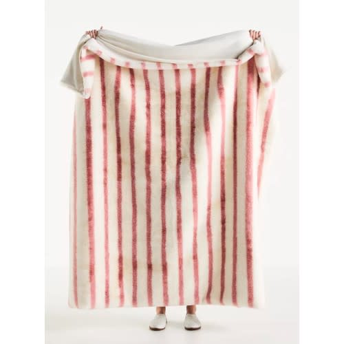 The Sophie Faux-Fur Throw Blanket | Anthropologie