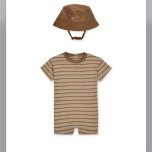 Nike Baby Short Sleeve Romper with Bucket Hat. Nike.com