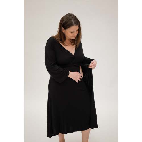 Amelia Labor & Postpartum Gown in Black – Lila