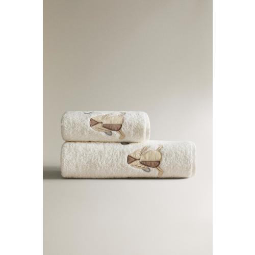 KIDS BUNNY BATH TOWEL - Oyster-white | ZARA Canada