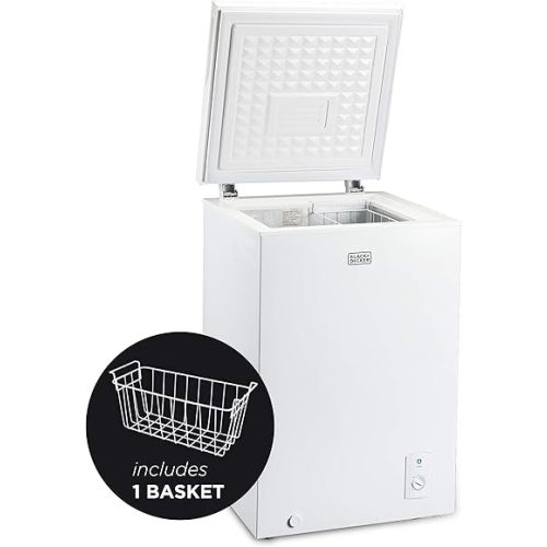BLACK+DECKER 3.5 Cu. Ft. Chest Freezer, Holds up to 122 Lbs. of Frozen Food with Organizer Basket, BCFK356