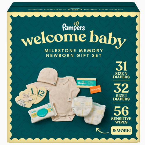 Pampers Milestone Memories Gift Set