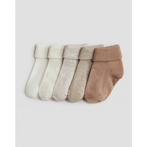 H&M 5-pack Non-slip Socks-- https://www2.hm.com/en_us/productpage.1039177034.html