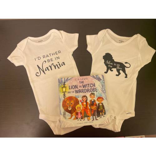 Chronicles of Narnia onesie | Lion, Witch and the Wardrobe |  Baby Shower Gift | Aslan | Leo