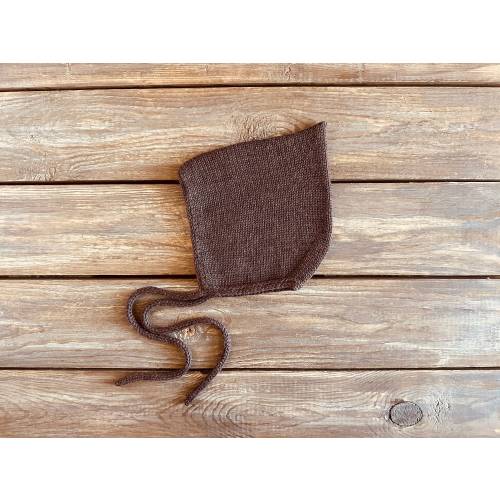 Merino Wool Baby Pixie Hat: Seamless Knit Bonnet